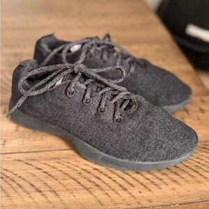 ALLBIRDS Women's Charcoal Wool Runners Athletic Shoes